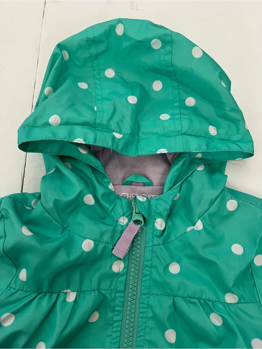 2T Cherokee Girls' Teal Polka Dot Hooded fully lined Rain Jacket NWOT never worn